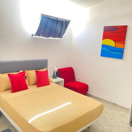 Best Rooms- Quarto 4 Plateau Πράγια Εξωτερικό φωτογραφία