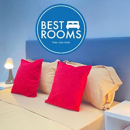 Best Rooms- Quarto 4 Plateau Πράγια Εξωτερικό φωτογραφία
